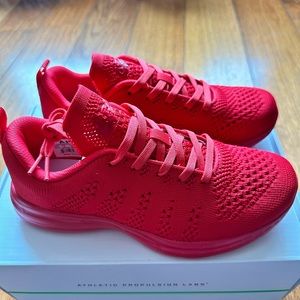 APL Women’s Techloom Pro